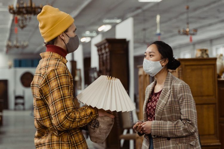 Photo by Tima Miroshnichenko from Pexels: https://www.pexels.com/photo/a-man-and-a-woman-inside-an-antique-store-6827407/