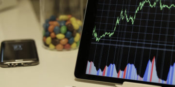 Photo by Burak Kebapci from Pexels: https://www.pexels.com/photo/white-android-tablet-turned-on-displaying-a-graph-186464/