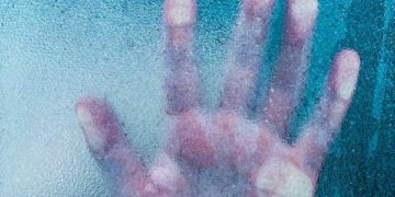 Photo by Lissaa Spiridonova  from Pexels: https://www.pexels.com/photo/people-hand-dirty-texture-11710084/
