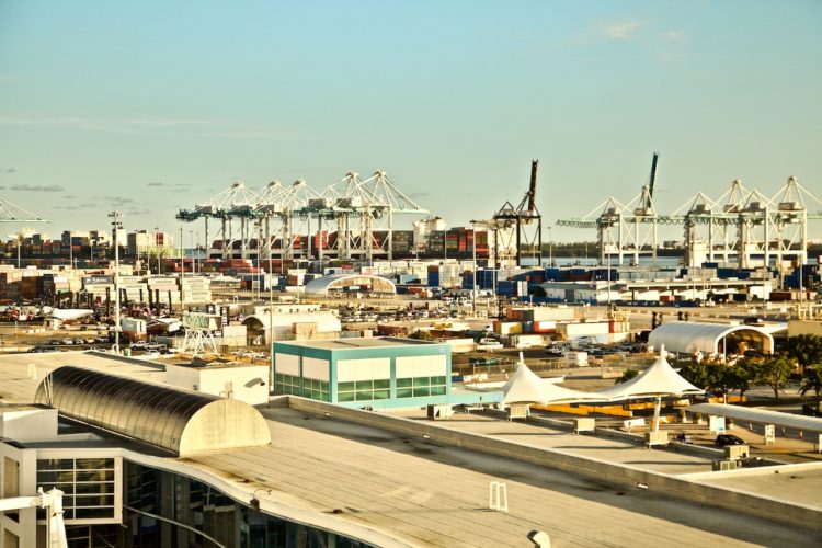 Photo by Mladen: https://www.pexels.com/photo/a-seaport-in-the-city-10881957/