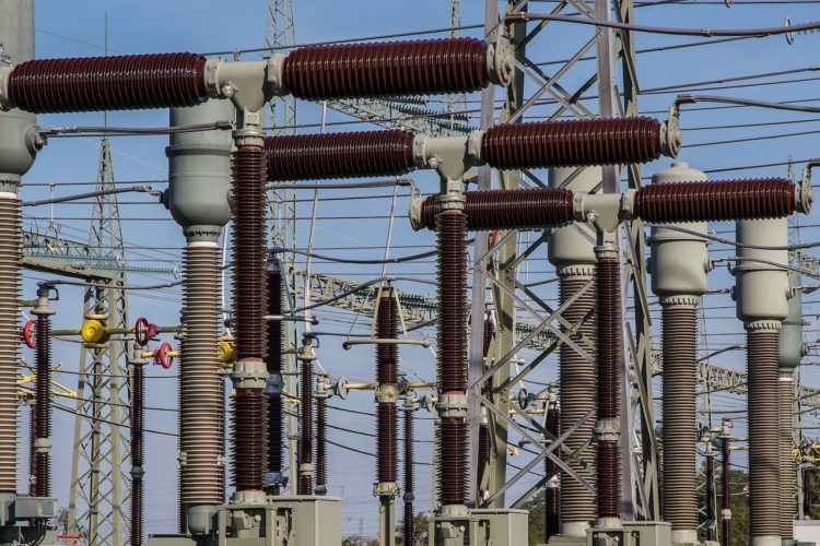 Photo by Pixabay: https://www.pexels.com/photo/cable-current-danger-distribution-236089/