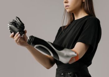 Photo by cottonbro: https://www.pexels.com/photo/woman-in-black-t-shirt-holding-black-and-white-leather-gloves-6153115/