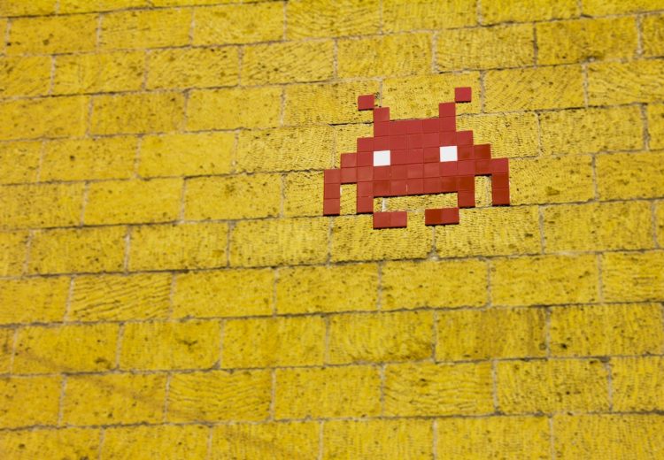 Photo by Francesco Ungaro: https://www.pexels.com/photo/mosaic-alien-on-wall-1670977/