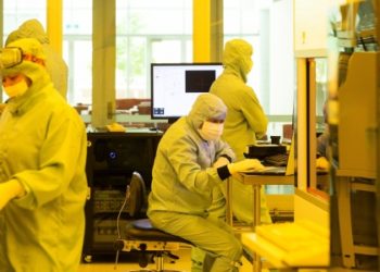 Clean room and facilities at the Sydney Nanoscience Hub. (Photo: The University of Sydney)