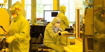 Clean room and facilities at the Sydney Nanoscience Hub. (Photo: The University of Sydney)