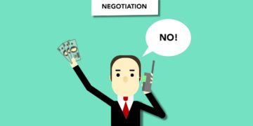 Photo by Monstera: https://www.pexels.com/photo/businessman-negotiating-over-phone-offering-cash-and-refusing-offer-5849578/