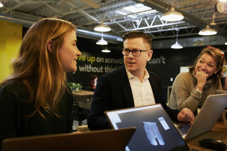 Photo by LinkedIn Sales Navigator: https://www.pexels.com/photo/man-talking-in-the-middle-of-two-women-2182975/