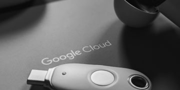 Photo by Obi Onyeador: https://www.pexels.com/photo/grayscale-photo-of-a-usb-13175225/