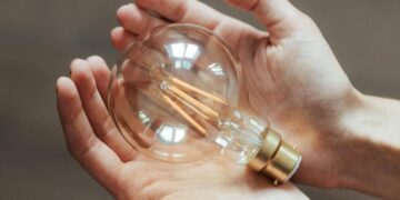 Photo by Anete Lusina: https://www.pexels.com/photo/unrecognizable-woman-demonstrating-light-bulb-in-hands-4792509/