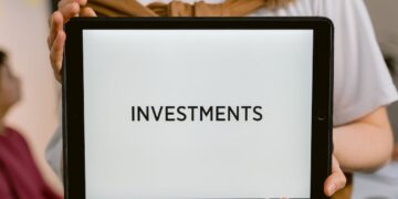 Photo by Tima Miroshnichenko: https://www.pexels.com/photo/close-up-shot-of-a-person-holding-a-tablet-6913327/