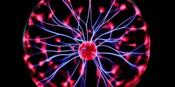 Photo by Pixabay: https://www.pexels.com/photo/plasma-ball-illustration-414860/
