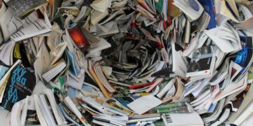 Photo by Pixabay: https://www.pexels.com/photo/pile-of-covered-books-159751/