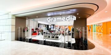 Photo from https://www.grand-indonesia.com/shopping-directory/gramedia/?location=gramedia