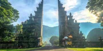 Photo by Oleksandr P: https://www.pexels.com/photo/handara-gate-uner-blue-sky-2166553/ indonesia
