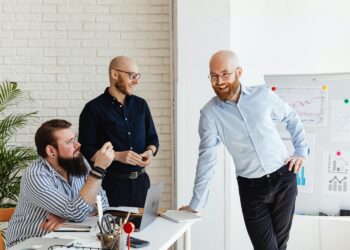 Photo by Photo By: Kaboompics.com: https://www.pexels.com/photo/businessmen-inside-an-office-7876714/